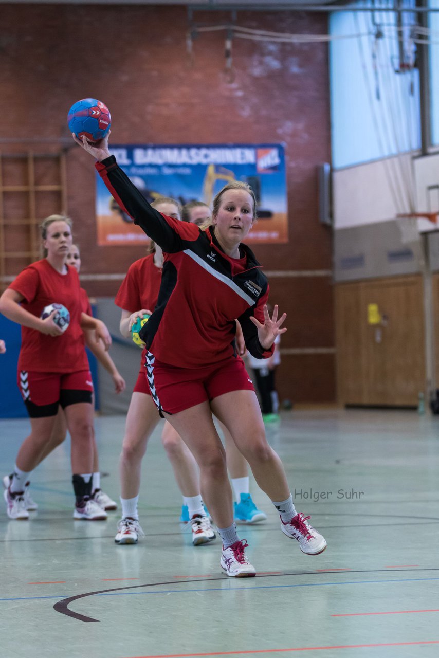 Bild 118 - Frauen Barmstedter TS - Buedelsdorfer TSV : Ergebnis: 26:12